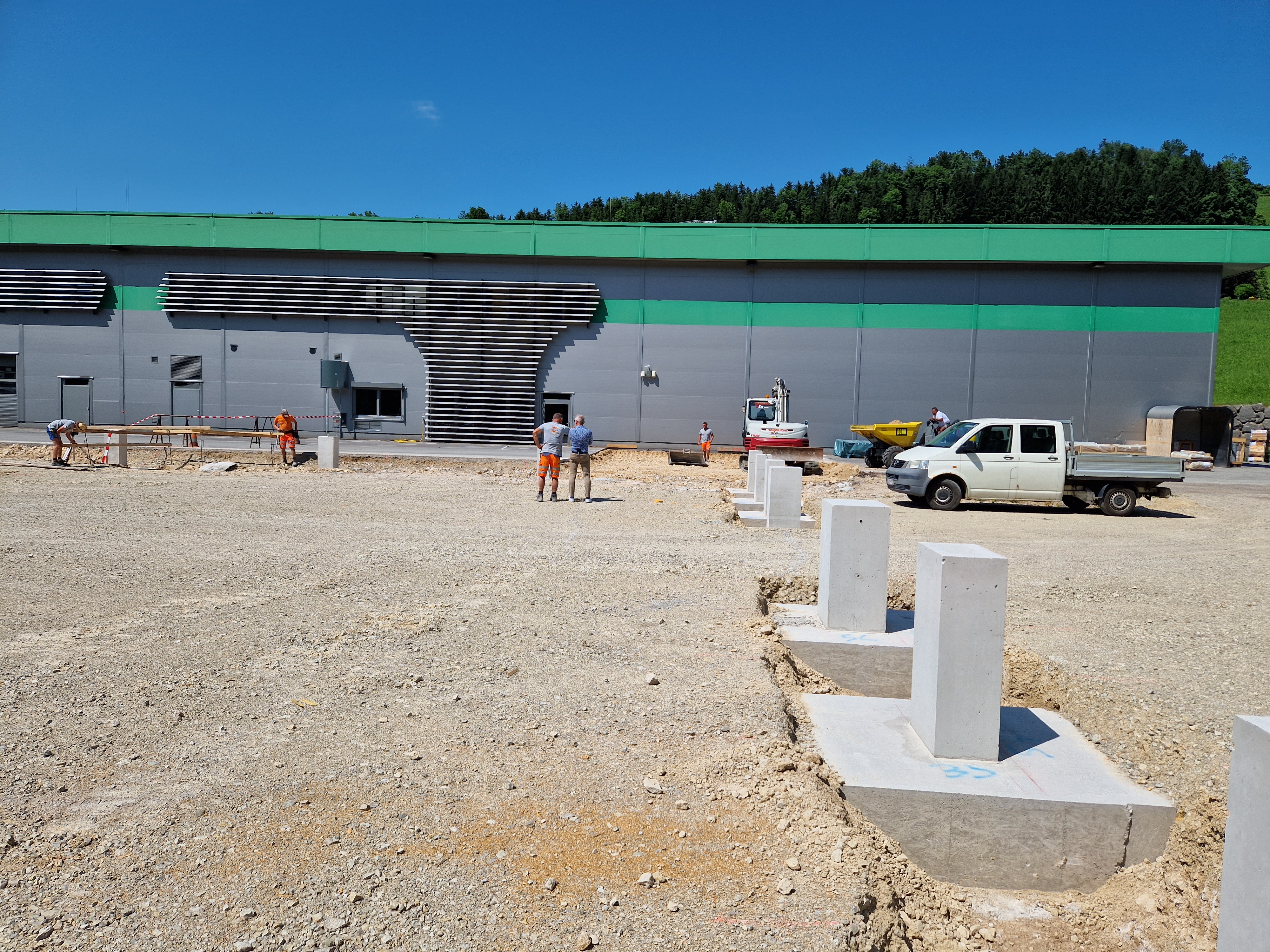 Gewerbe- und Industriebauten - Hochbau